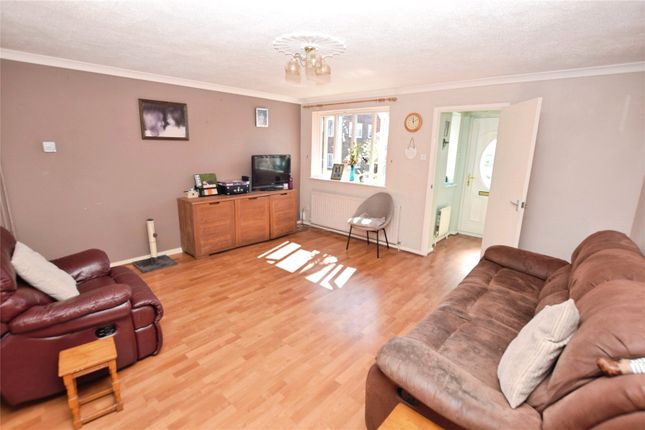 18, Fremantle Close, Chelmsford photo 2