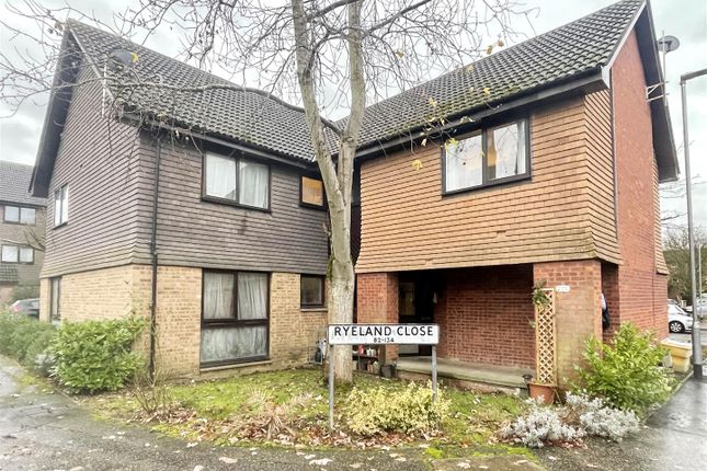 Thumbnail Flat for sale in Ryeland Close, Yiewsley, West Drayton