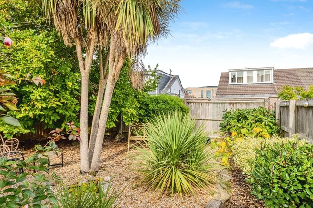 16, Alianore Road, Caldicot photo 3