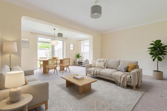 12 Bullemer Close, Norwich photo 2