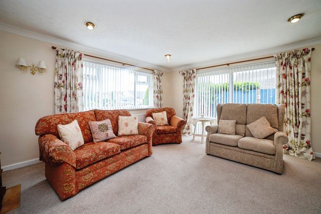 18, Delves Bank Road, Alfreton photo 4