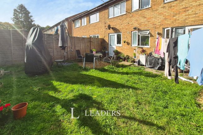 Rowle Close, Milton Keynes photo 3
