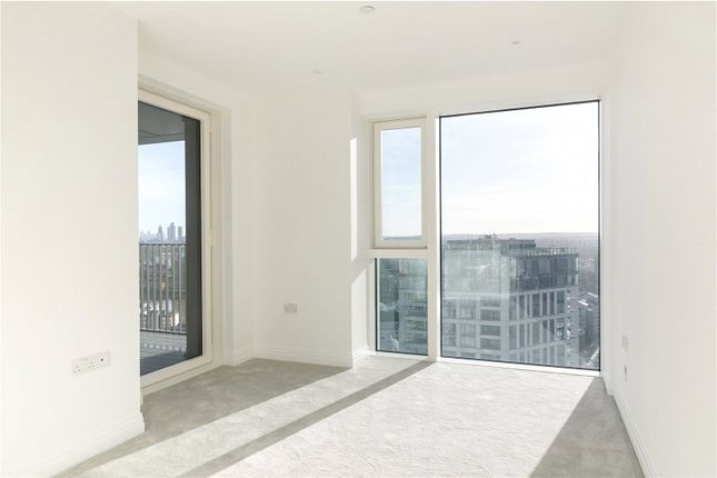 Flat to rent in The Kings Tower, Chelsea Creek, Fulham