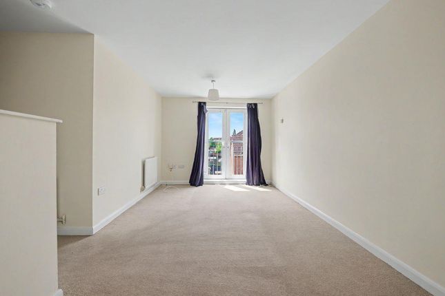 8 Aesops Court, 31, Valley Road, Coventry photo 4