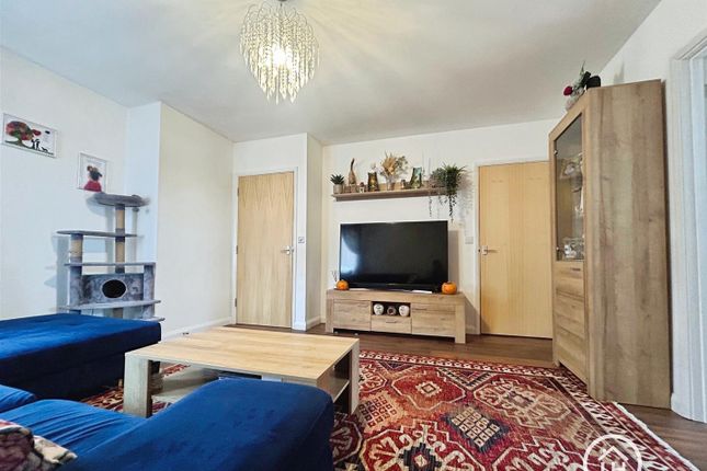 Chilham Close, Sheerness photo 2