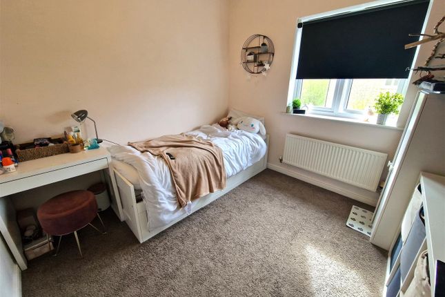 Flat for sale in Careys Way, Weston-Super-Mare