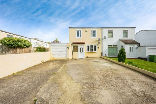 Semi-detached house for sale in Goring, Stantonbury, Milton Keynes