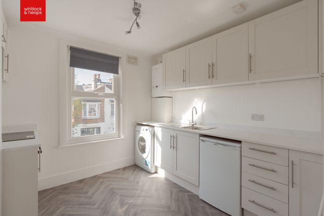 First Floor Flat, 8, Frith Road, Hove photo 2