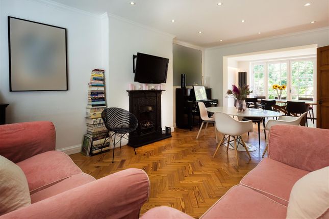 14, Meadway Close, Hampstead Garden Suburb photo 2