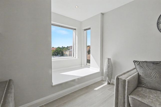 Conisford Court, Greyfriars Road, Norwich photo 3