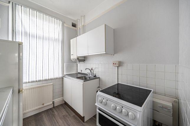 1A,, Cornwall Road, Harrow photo 4