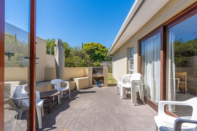 Detached house for sale in Sunridge, Cape Town, South Africa