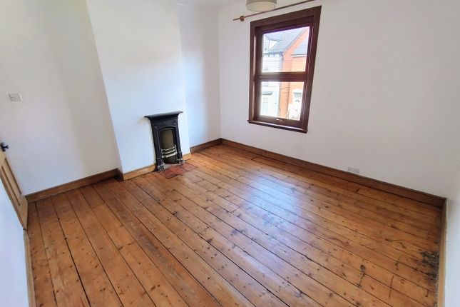 6, Haden Hill, Wolverhampton photo 5