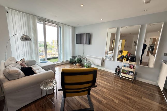 Apt 233, Milliners Wharf, Manchester photo 4