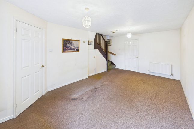 16, Cambrian Close, Paignton photo 2