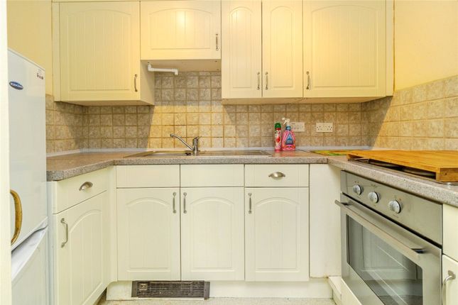 34, Laburnum Court (Leighton Buzzard), Leighton Buzzard photo 3