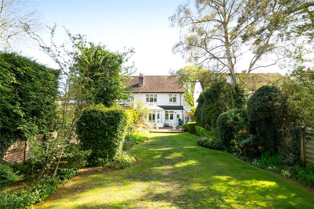 35, Milbourne Lane, Esher photo 2