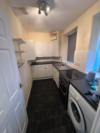 Eccles New Road, Salford photo 5
