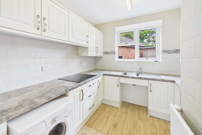 10, Goosefield Close, Market Drayton photo 4