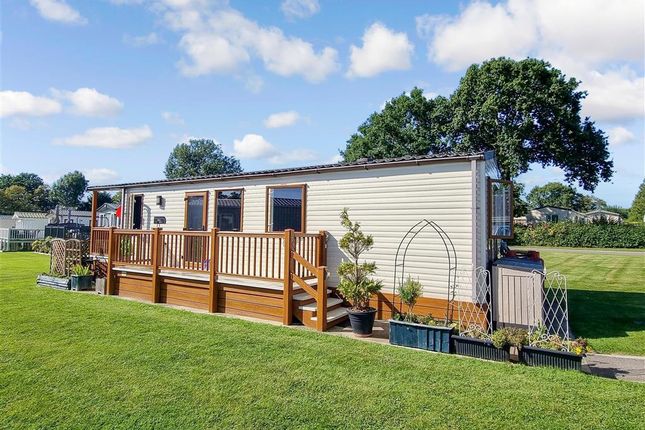Thumbnail Mobile/park home for sale in Raylands Country Park, Southwater, Horsham, West Sussex