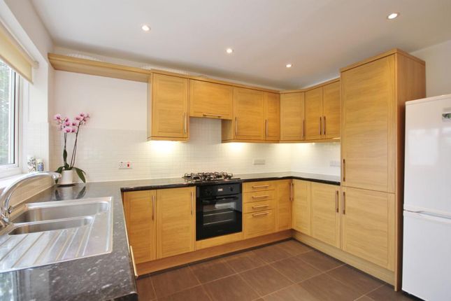 End terrace house to rent in Station Yard, Twickenham