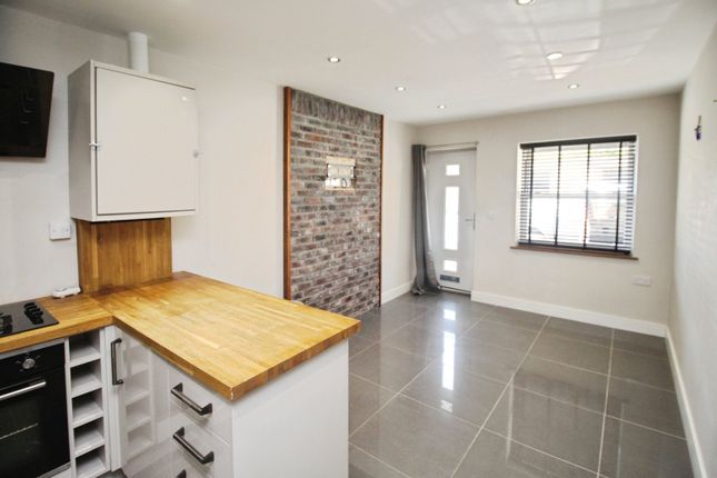 Kitchen/Lounge