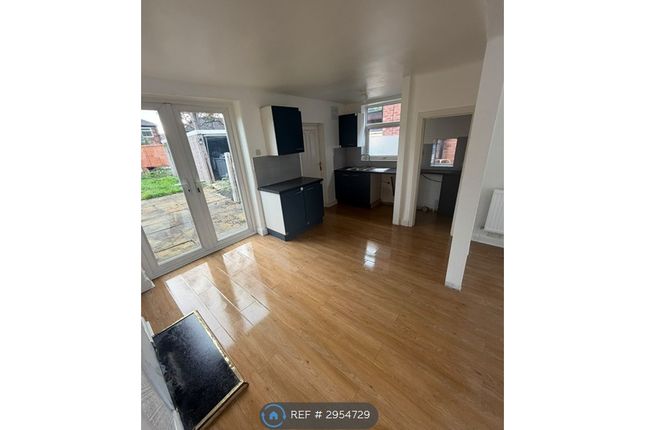 North Clifden Lane, Salford photo 2