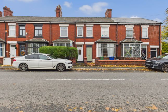 Cam03729G0-Pr0166-Still034