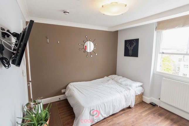 Studio to rent in Hereford Road, Bayswater W2