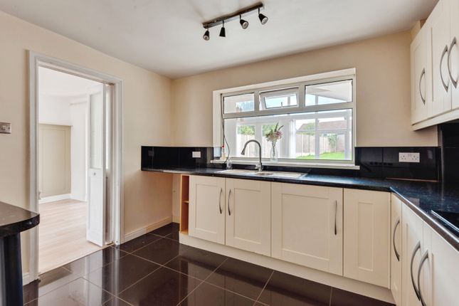 5, Firthland Way, Merseyside photo 2