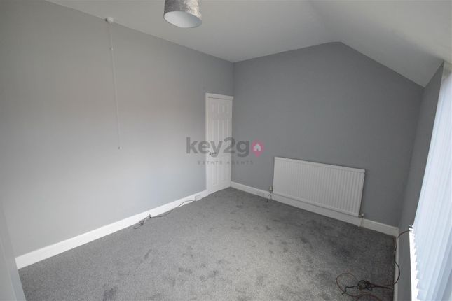 Terraced house to rent in Manvers Road, Beighton