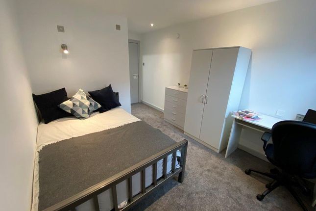 Terraced house to rent in En Suite Room In Shared Flat, Mooregate House, Beeston