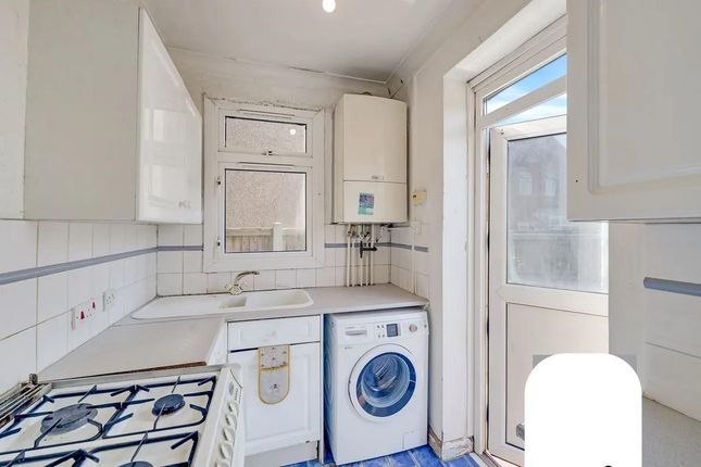 Finnymore Road, Dagenham photo 5