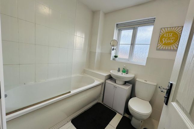 3, Sargasso Lane, Nuneaton photo 5