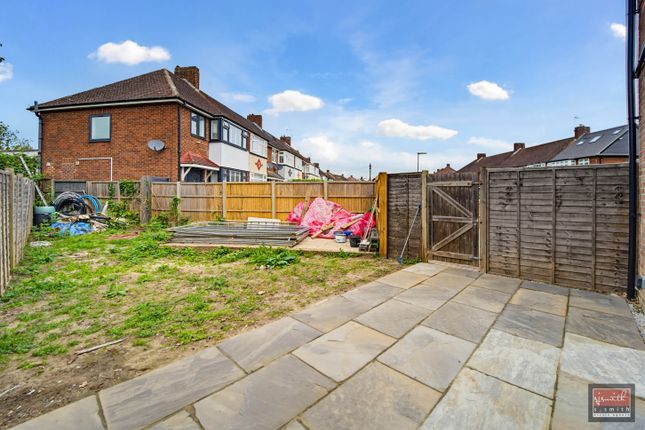 50a, Hogarth Avenue, Ashford photo 3