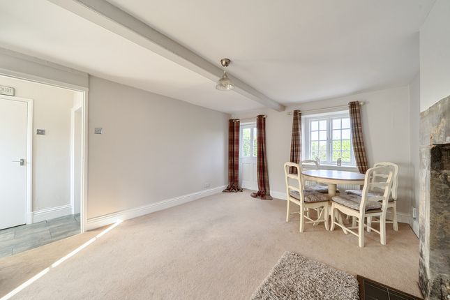 64, Harrogate Road, Leeds photo 4