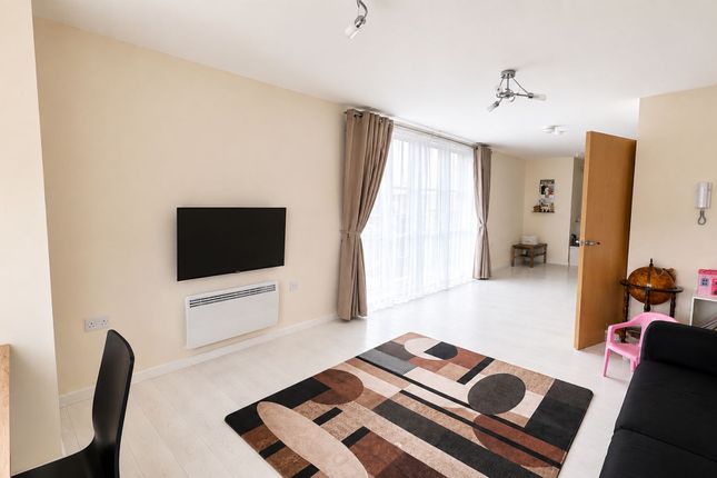 Flat 1, 39 Watkin Road, Leicester photo 3