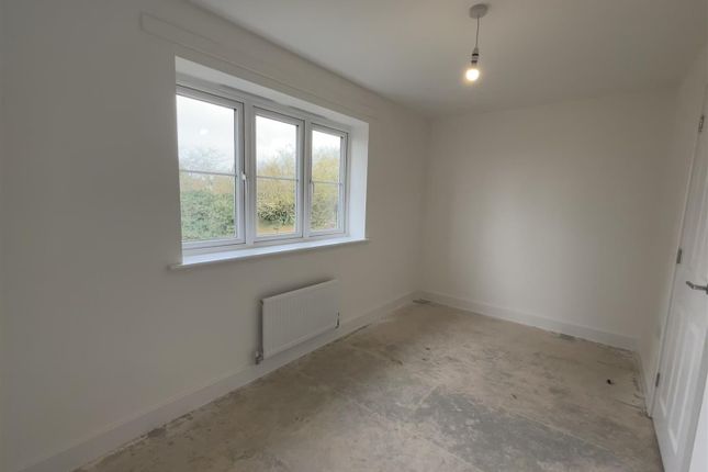 Terraced house for sale in Bourne Road, Colsterworth, Grantham