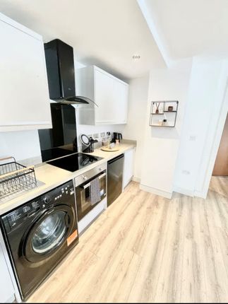 Flat 7, Warrington photo 2