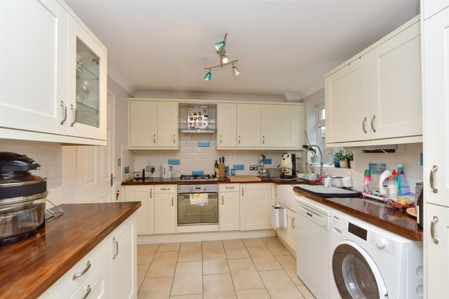 36, Abbey Fields, Faversham photo 2