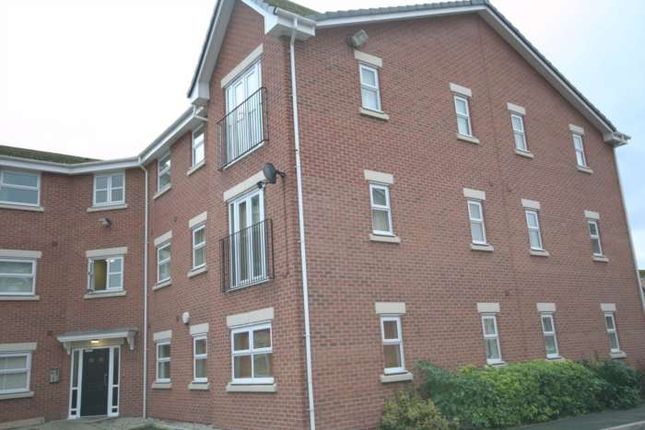 Thumbnail Flat to rent in Sidings Court, Widnes