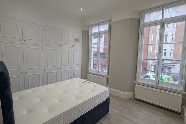 Flat 8 , Park House, Harrington Road, South Kensington photo 3