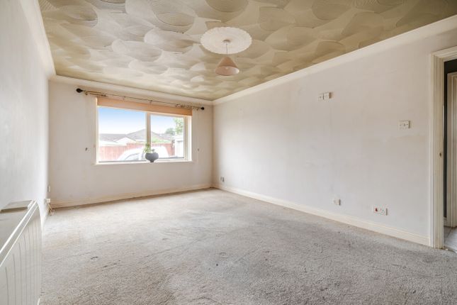 4, Blossom Close, Honiton photo 4