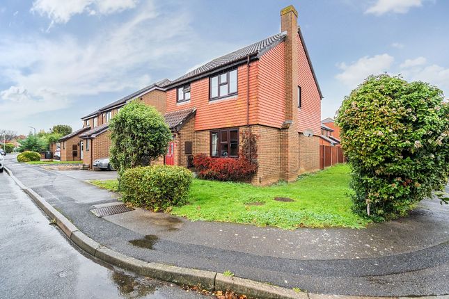 53 Willowside, Snodland photo 2