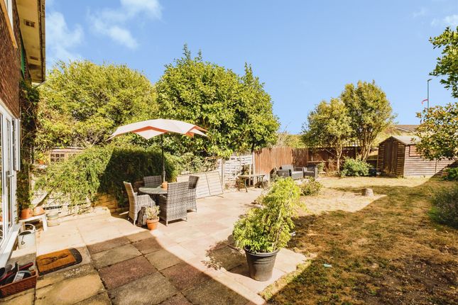 14, Freshbrook Road, Lancing photo 4