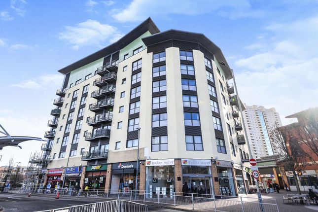 Flat for sale in Geary Court, 24 The Concourse, London