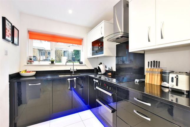 End terrace house for sale in Woodley Hill, Chesham