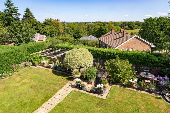 1 The Leas, Wadhurst photo 4