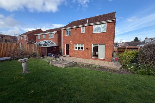 1, Cherry Hill Walk, Dudley photo 2