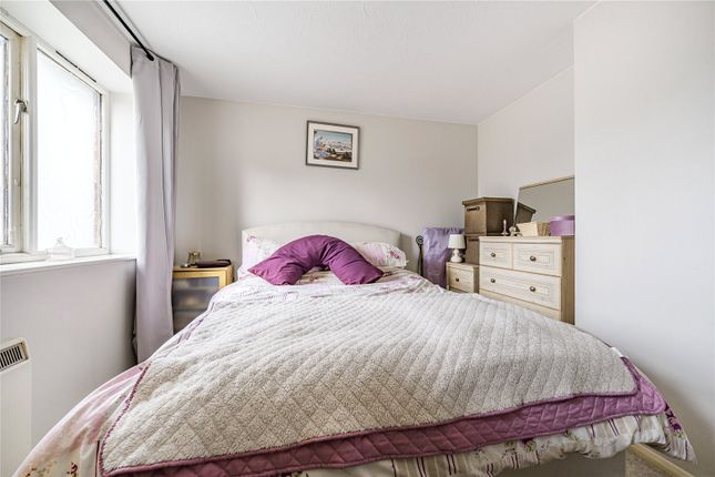 Flat for sale in Cherry Blossom Close, Palmers Green, London